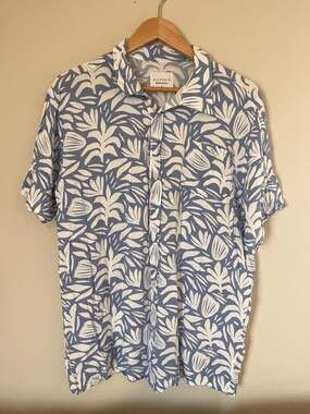 Allfenix, Made in Australia, Men's Casual Blue Floral Short Sleeve Button Up Shi